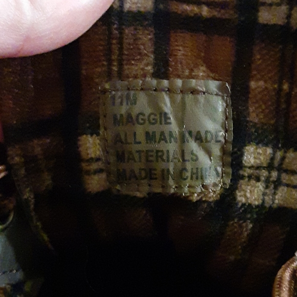 Boots - Picture 4 of 4